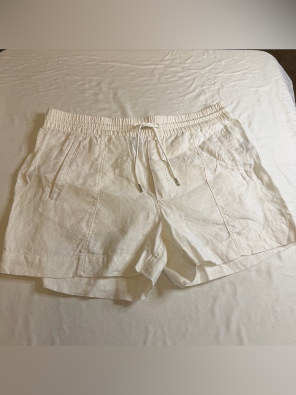 Athleta Womens White Linen Blend Shorts Size 14 Elastic Waist Summer